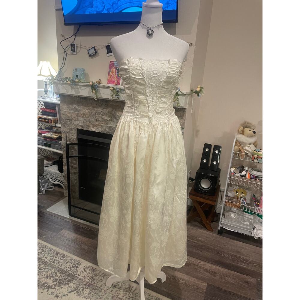 (Sold)vintage gunne sax white midi dress